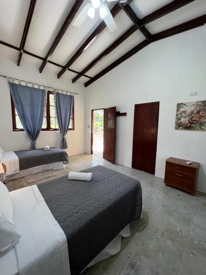 La Casa De Los Patos El Valle de Anton Buitenkant foto