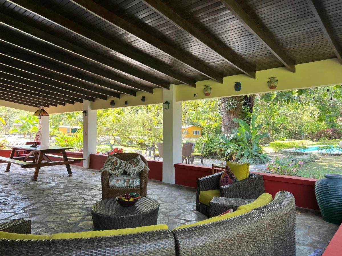 La Casa De Los Patos El Valle de Anton Buitenkant foto